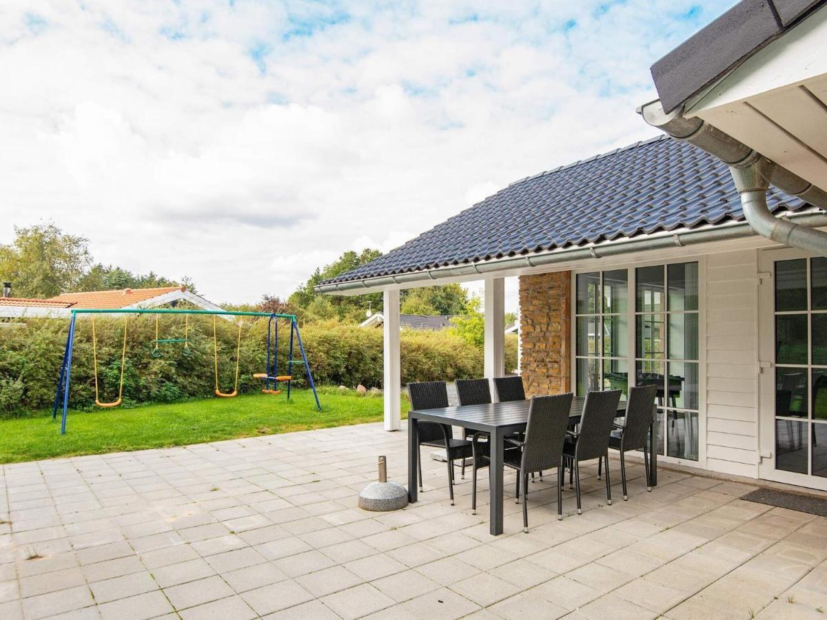 6 Person Holiday Home In Ansager Exterior foto